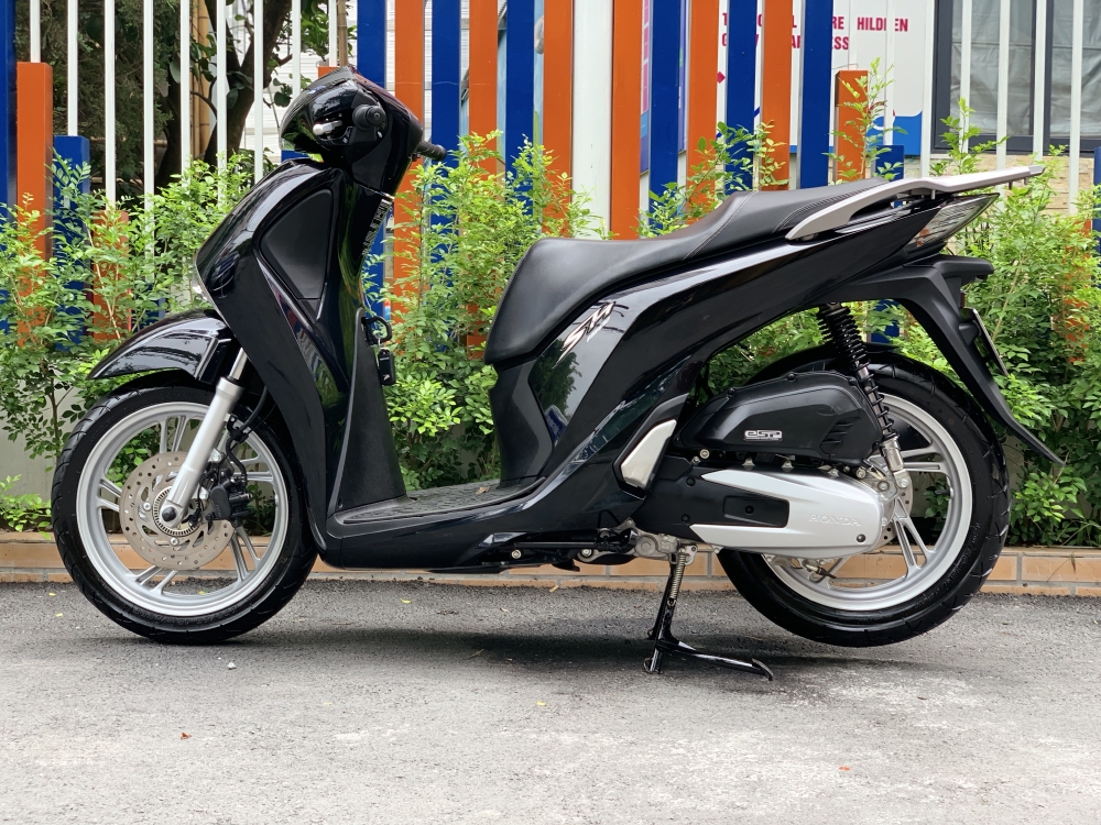 Bán SH Việt 150 ABS cuối 2018 màu Đen như mới