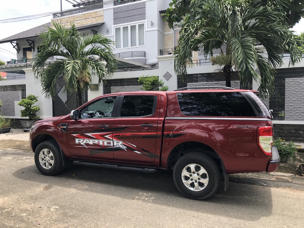 Bán xe Ford Ranger XLS 2.2L 4x2 MT, Model 2015!!