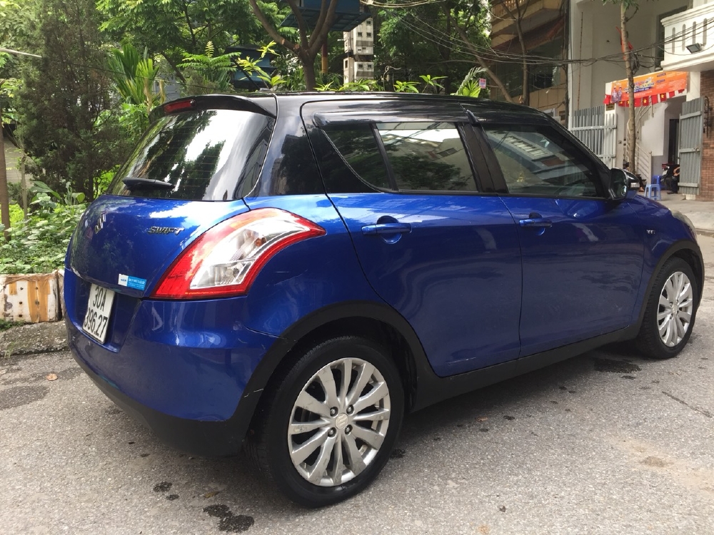 Cần bán Xe Suzuki Swift 1.4 AT 2014