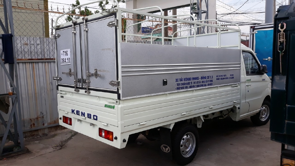 Giá xe tải Kenbo 990kg thùng mui bạt dài 2m6 - Bán xe Kenbo 990kg hỗ trợ vay trả góp 80%