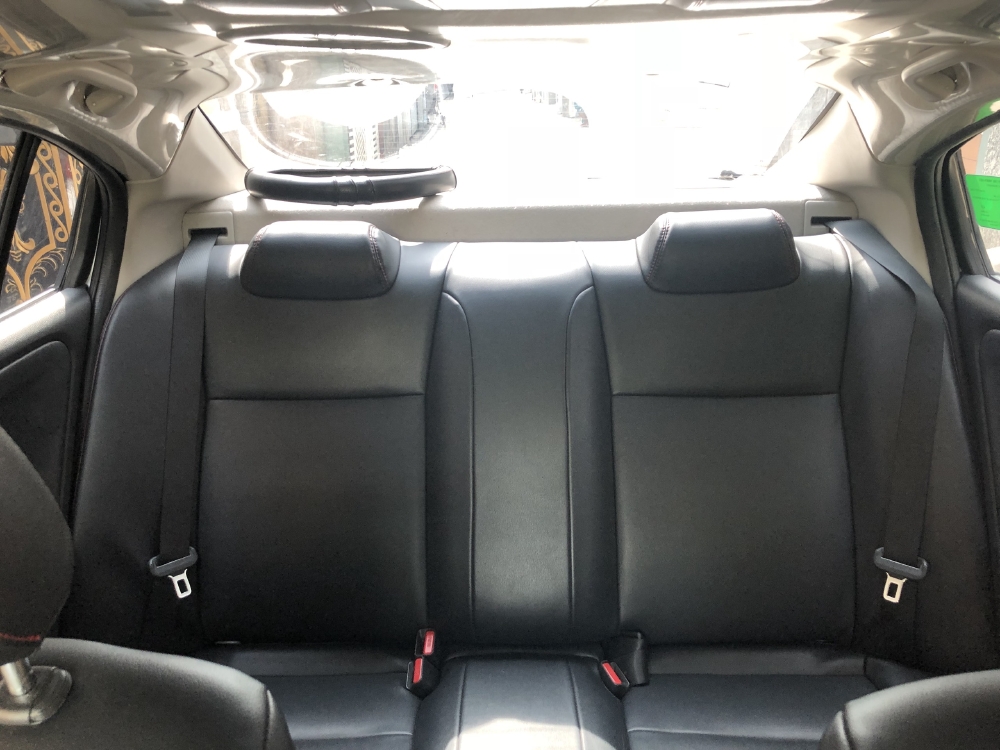 Bán Honda City 2017 số sàn màu Bạc đi kỹ.