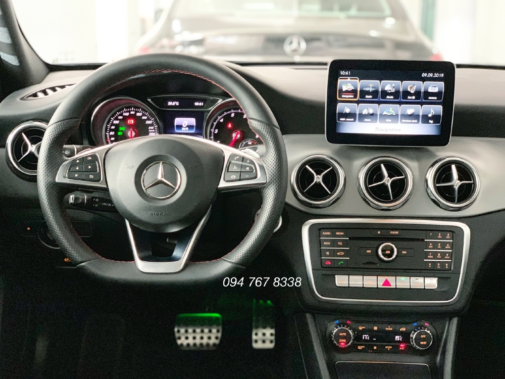 Bán Mercedes GLA250 2019 Siêu lướt chính chủ biển đẹp