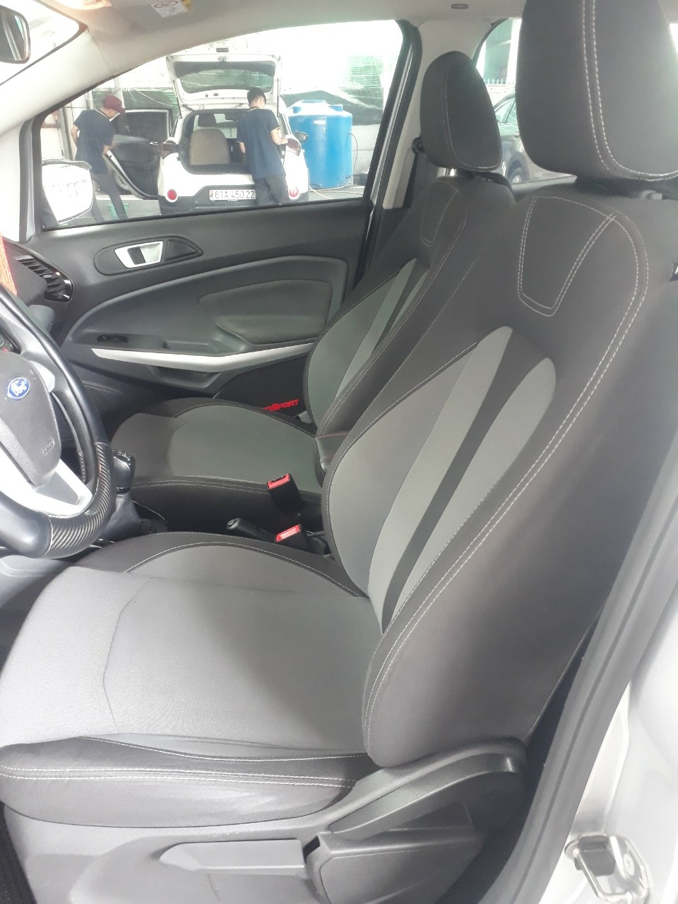 Ford EcoSport 2017 1.5MT Số sàn màu bạc bs SG