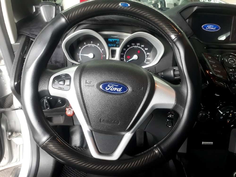 Ford EcoSport 2017 1.5MT Số sàn màu bạc bs SG