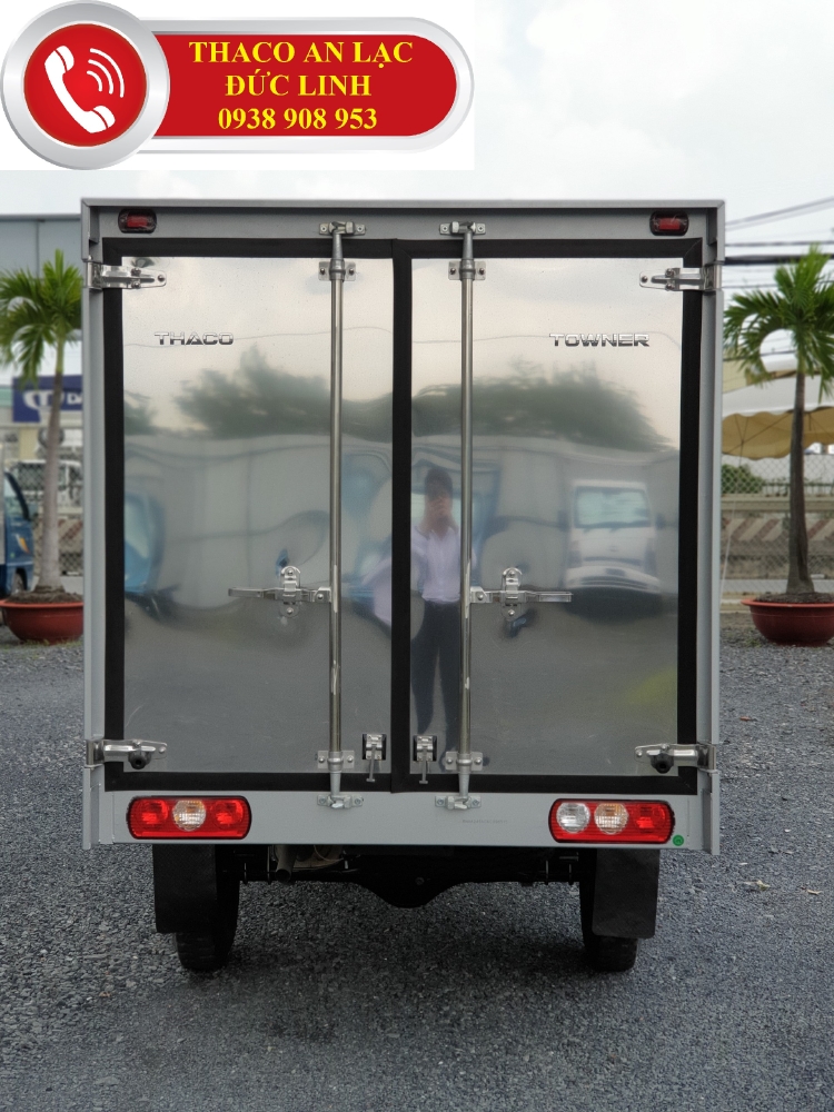 Xe tải TOWNER 990 kg, nhỏ gọn. Khuyễn mãi 100% lệ phí trước bạ