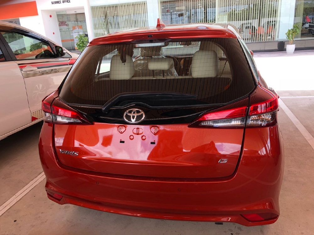 YARIS 1.5G MÀU CAM 2019 MỚI