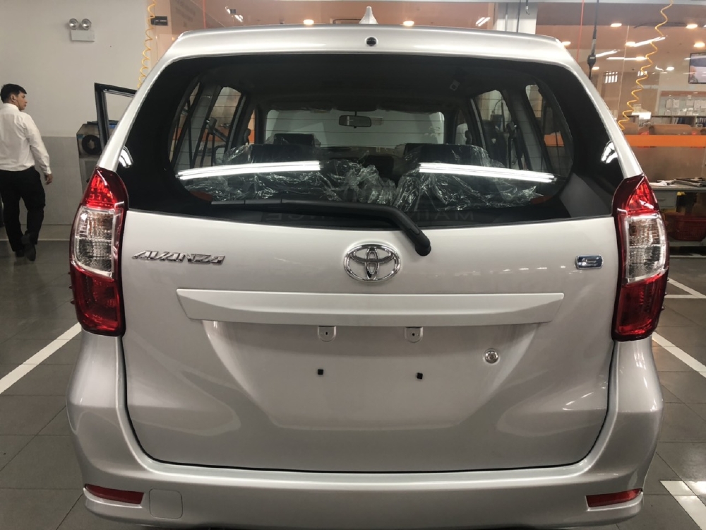 TOYOTA AVANZA SỐ SÀN 7 CHỖ NHẬP INDONESIA