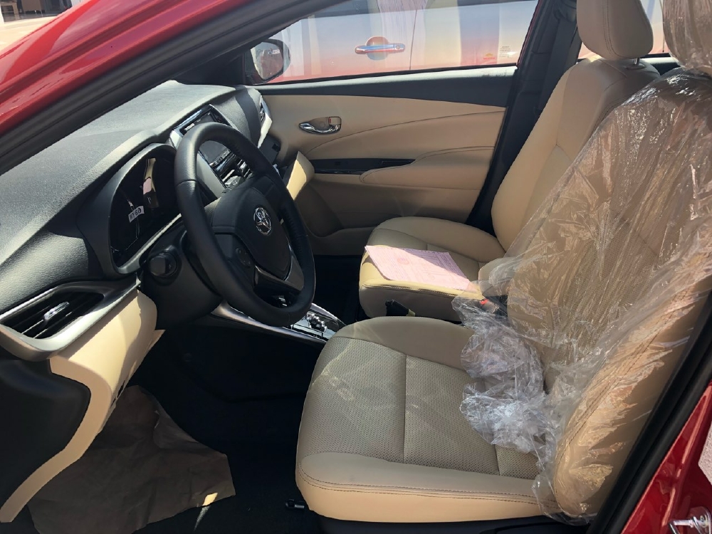 TOYOTA YARIS 1.5G NHẬP THÁI MÀU ĐỎ GIAO NGAY