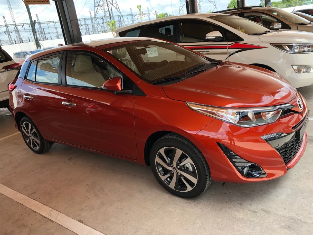 YARIS 1.5G MÀU CAM 2019 MỚI