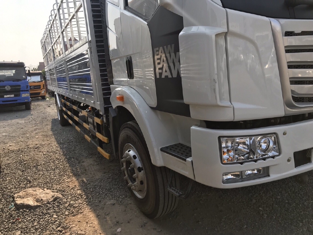 Xe tải 7.2 tấn, Nhãn hiệu Faw thùng 9m7, Chuyên chở hàng cồng kềnh pallet. Giá tốt cạnh tranh 2019