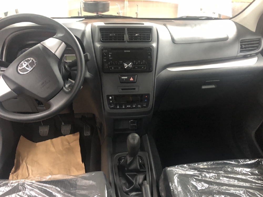 TOYOTA AVANZA SỐ SÀN 7 CHỖ NHẬP INDONESIA