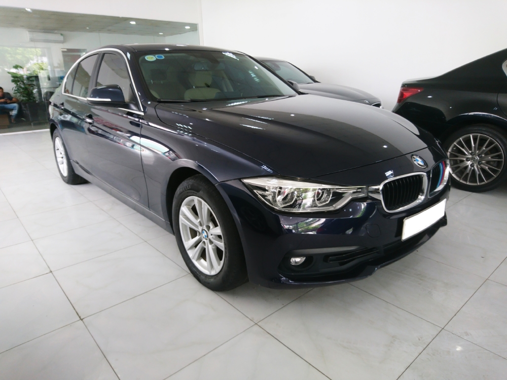 BMW 320 LCi - sản xuất 2016