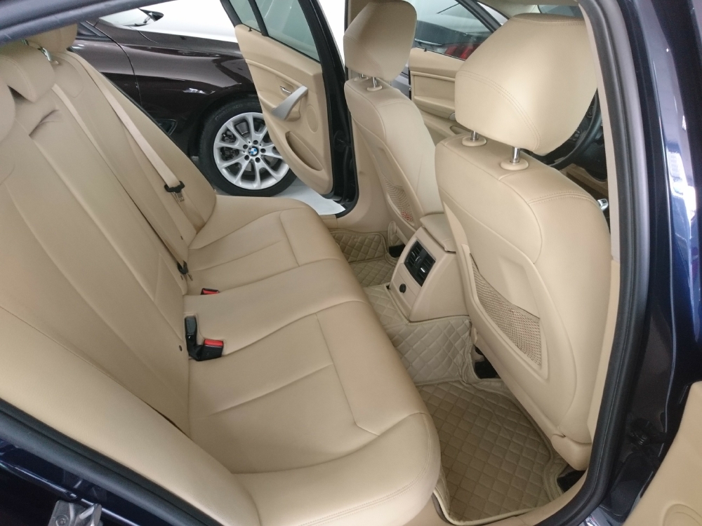 BMW 320 LCi - sản xuất 2016