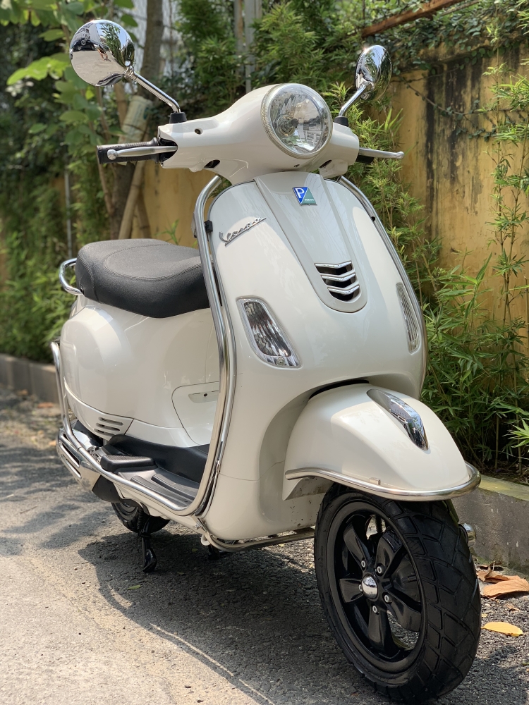 Bán Vespa LX125 ABS iGet 2018 màu Trắng quá đẹp