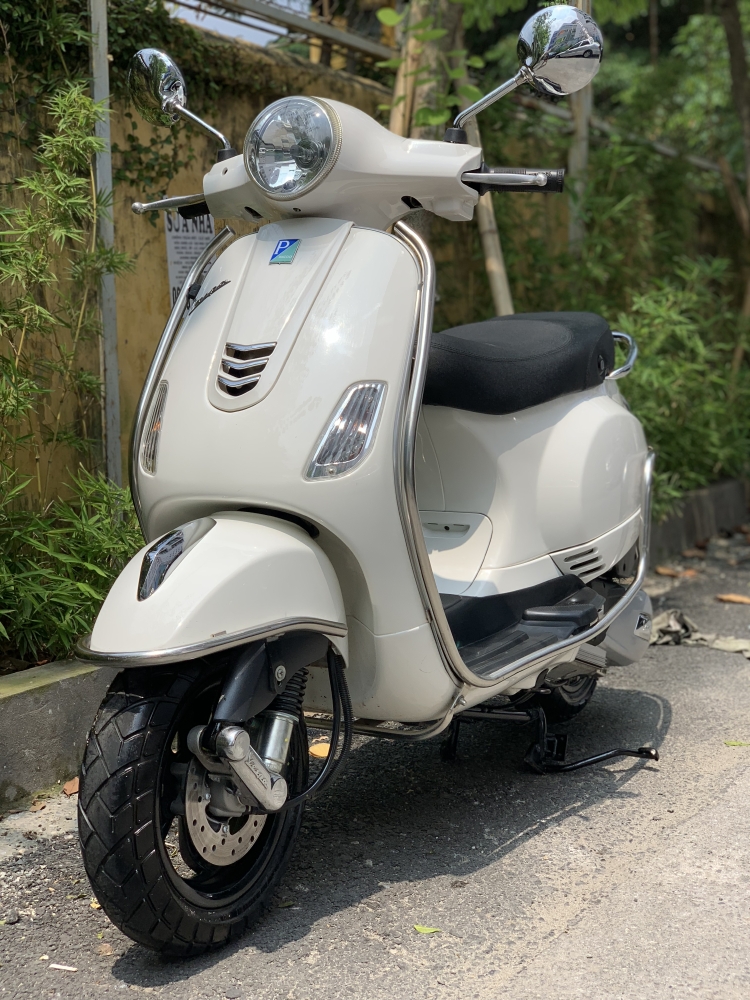 Bán Vespa LX125 ABS iGet 2018 màu Trắng quá đẹp
