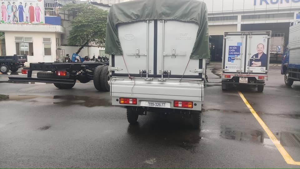 Xe tải nhẹ Thái Lan DSFK 900kg chỉ với 1xx triệu | Liên hệ 0965.447.289 (Mr Sơn)