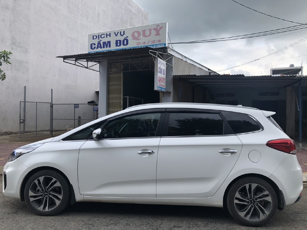 Kia Rondo 2017 GATH đky 2018 đúng 8.000km