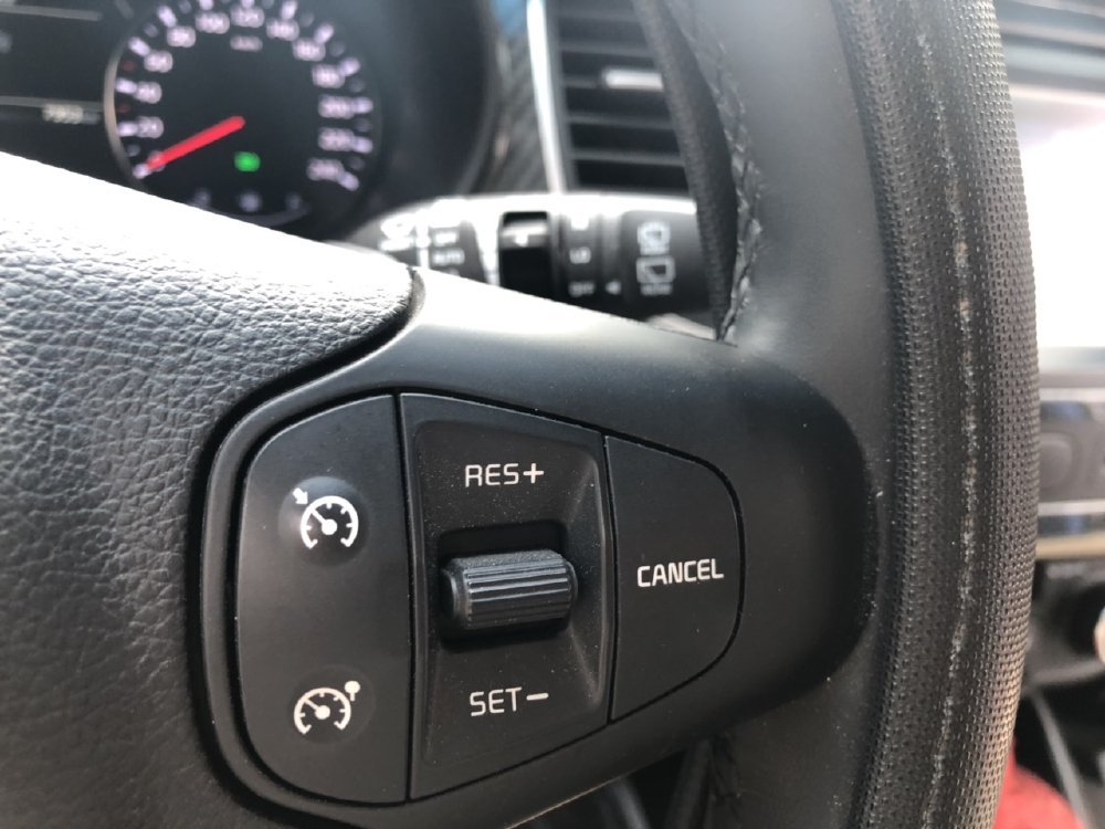 Kia Rondo 2017 GATH đky 2018 đúng 8.000km