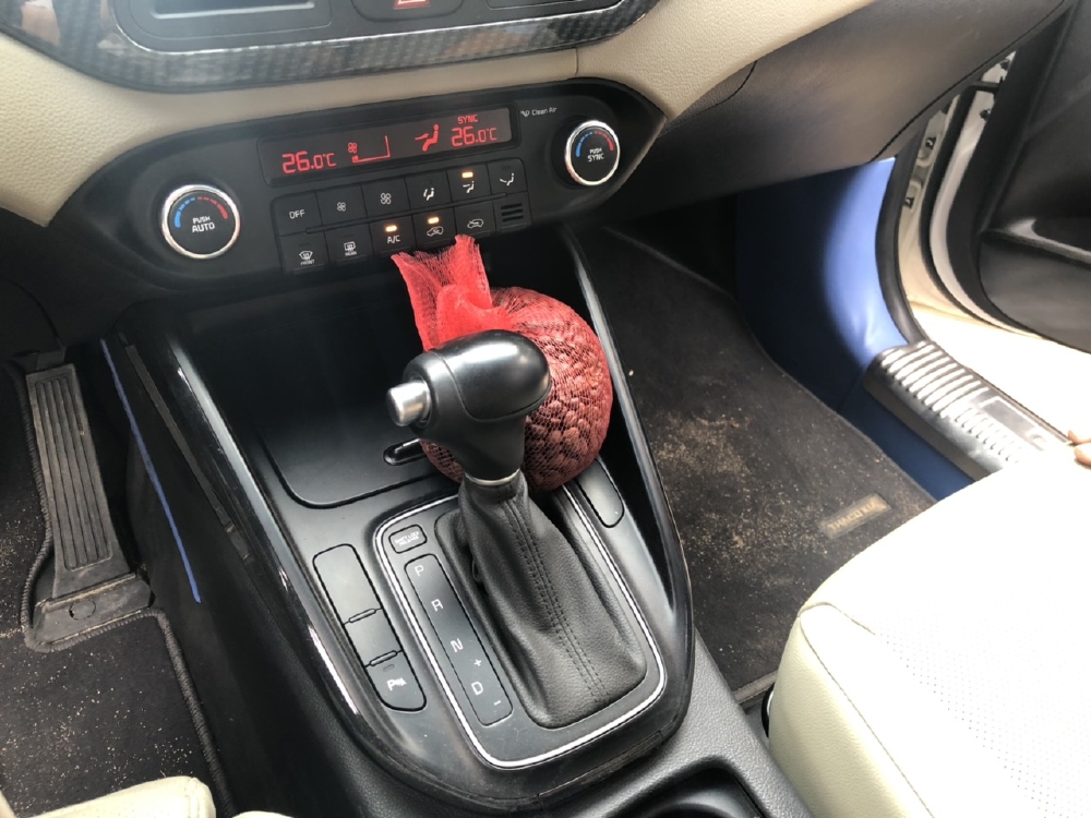 Kia Rondo 2017 GATH đky 2018 đúng 8.000km