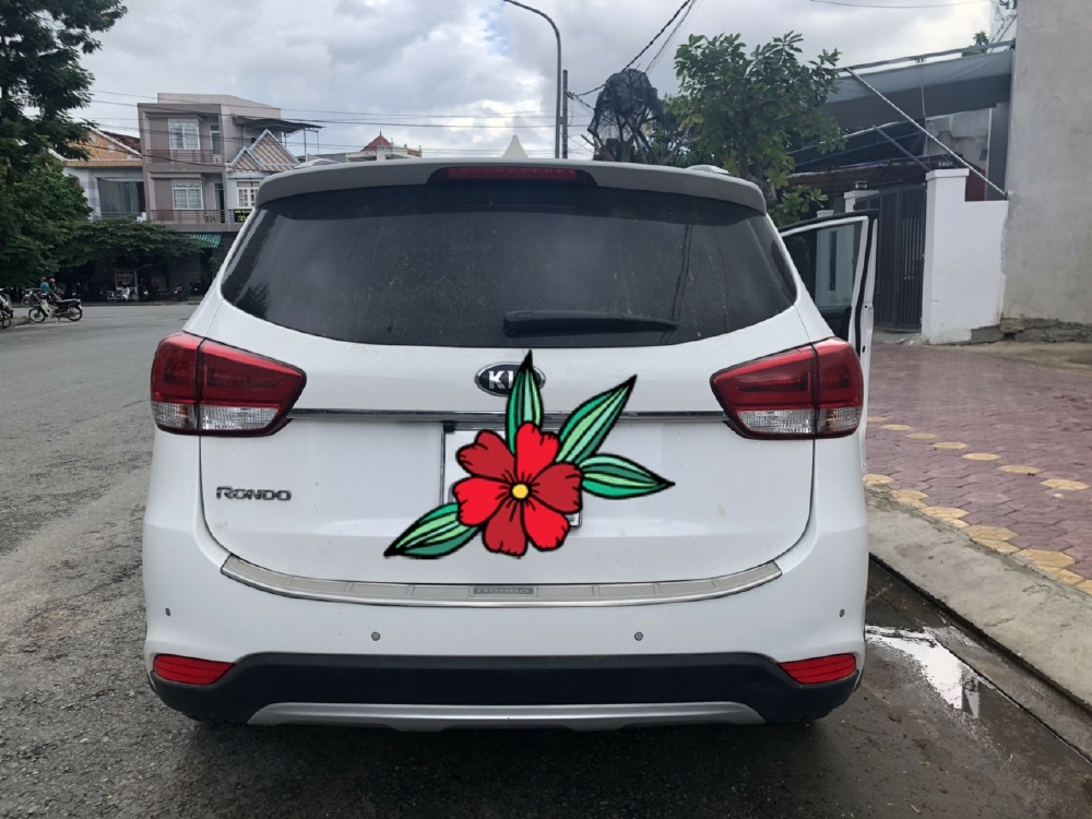 Kia Rondo 2017 GATH đky 2018 đúng 8.000km