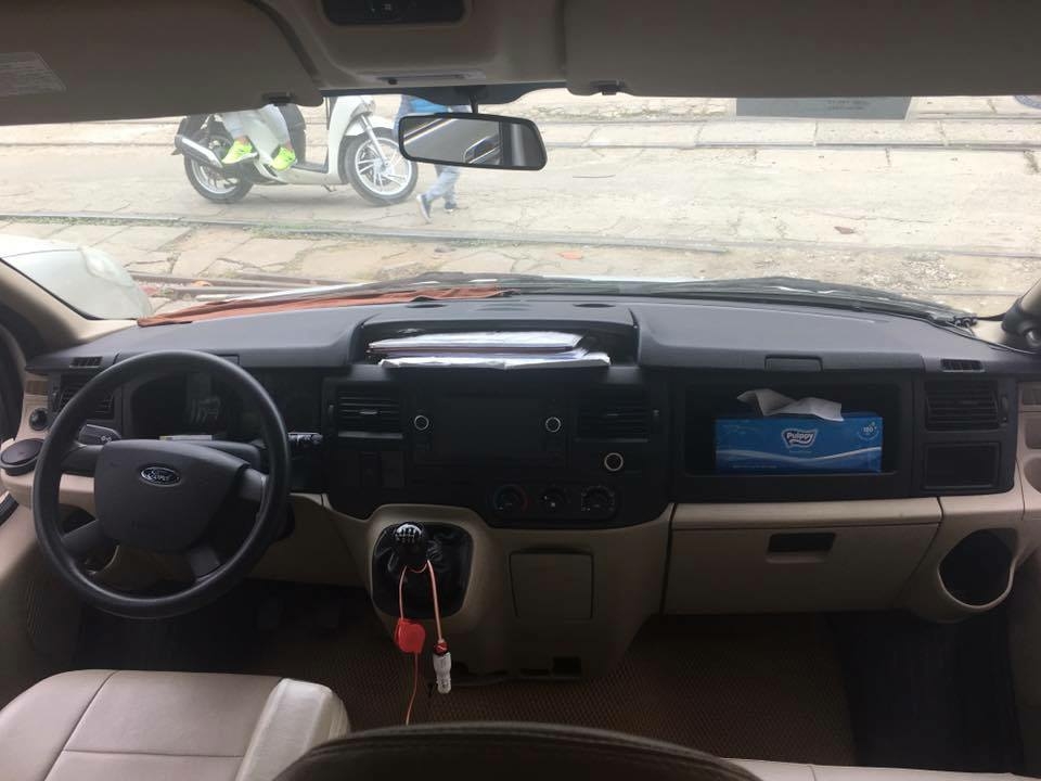 Bán Ford Transit Số sàn 2014 máy dầu màu Xám bạc xe chạy kỹ