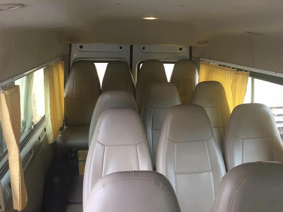 Bán Ford Transit Số sàn 2014 máy dầu màu Xám bạc xe chạy kỹ