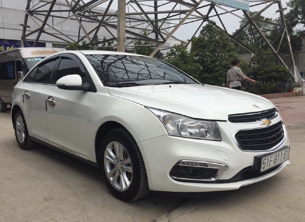 Bán Cruze sx 2016 MT bảo hành xe bán tại hãng