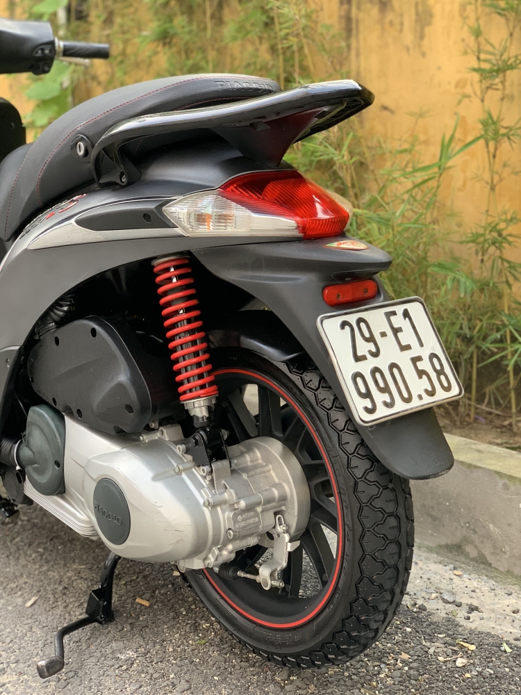 Bán Liberty S 3Vie 2015 màu Ghi nhám cực Chata