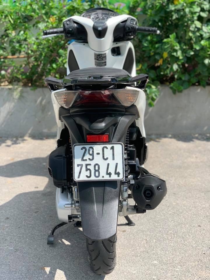 Cần Bán SH Việt 125 CBS 2019 màu trắng  như mới