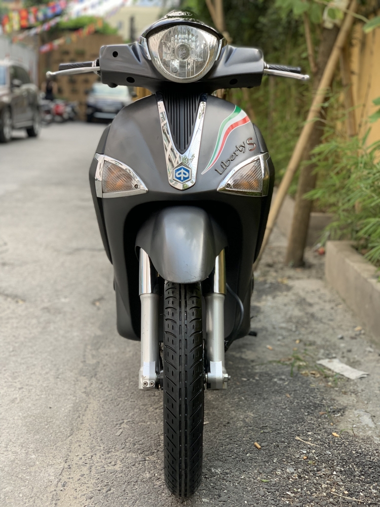 Bán Liberty S 3Vie 2015 màu Ghi nhám cực Chata