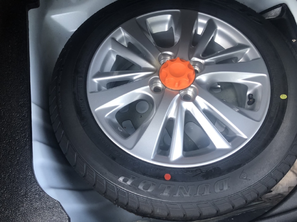Toyota Vios 1.5MT E SX 2018 Form 2019 màu trắng