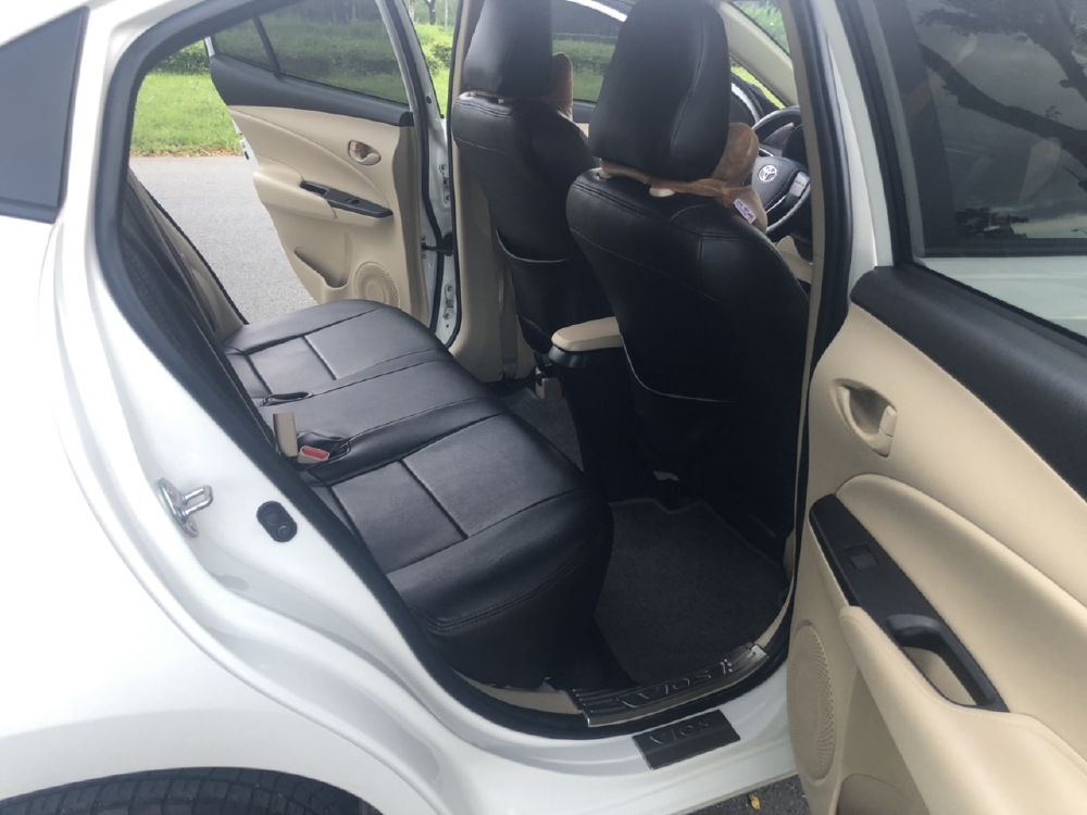 Toyota Vios 1.5MT E SX 2018 Form 2019 màu trắng