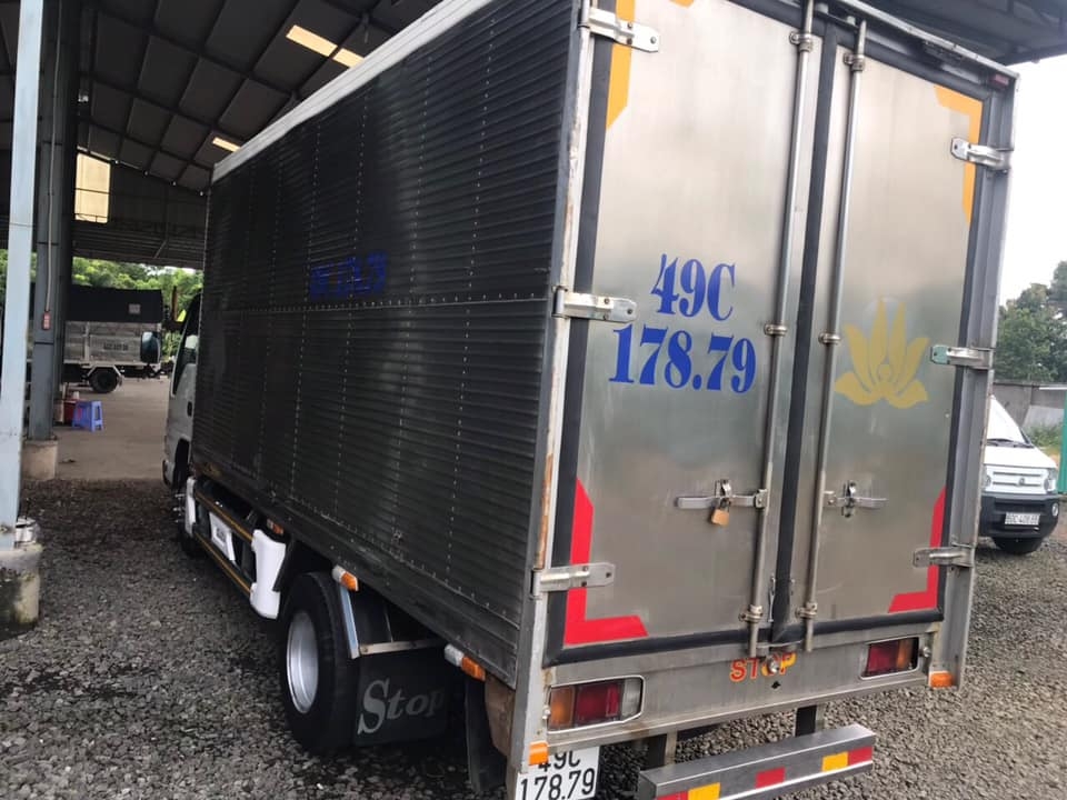 Xe tải isuzu qkr tải trọng 1 tấn 9 đời 2015