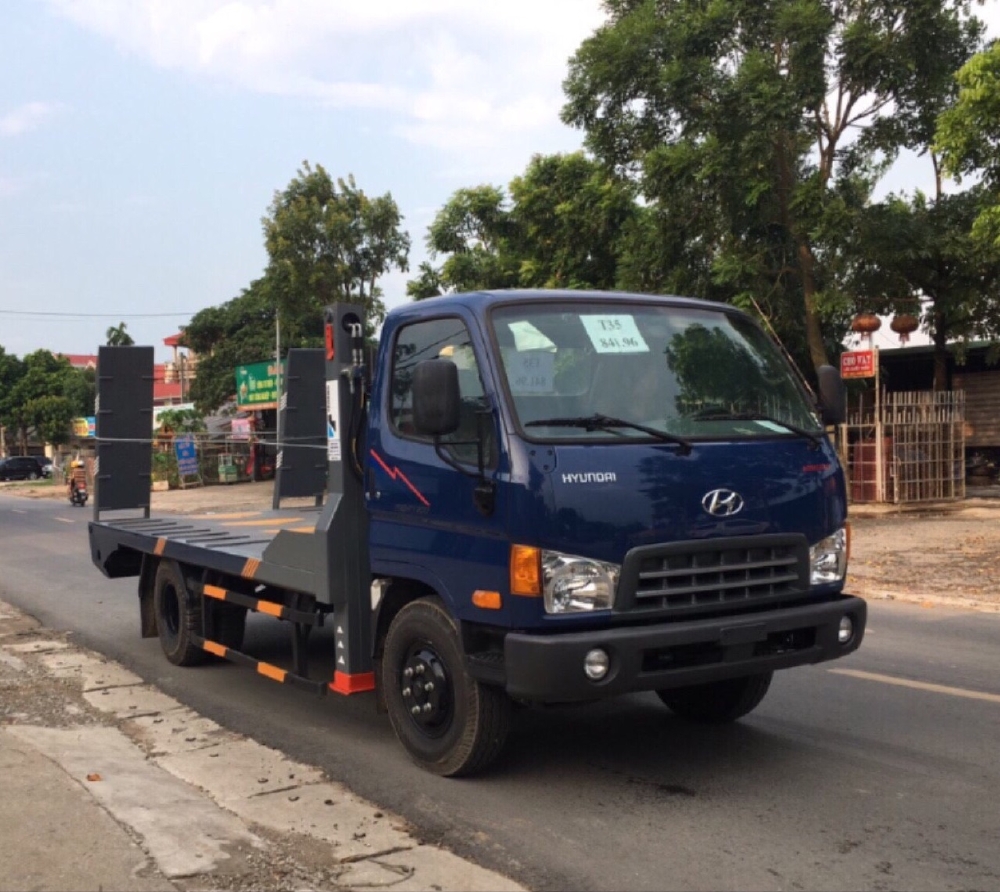XE NÂNG ĐẦU TRỞ MÁY CÔNG TRÌNH HYUDAI MIGHTY 110S