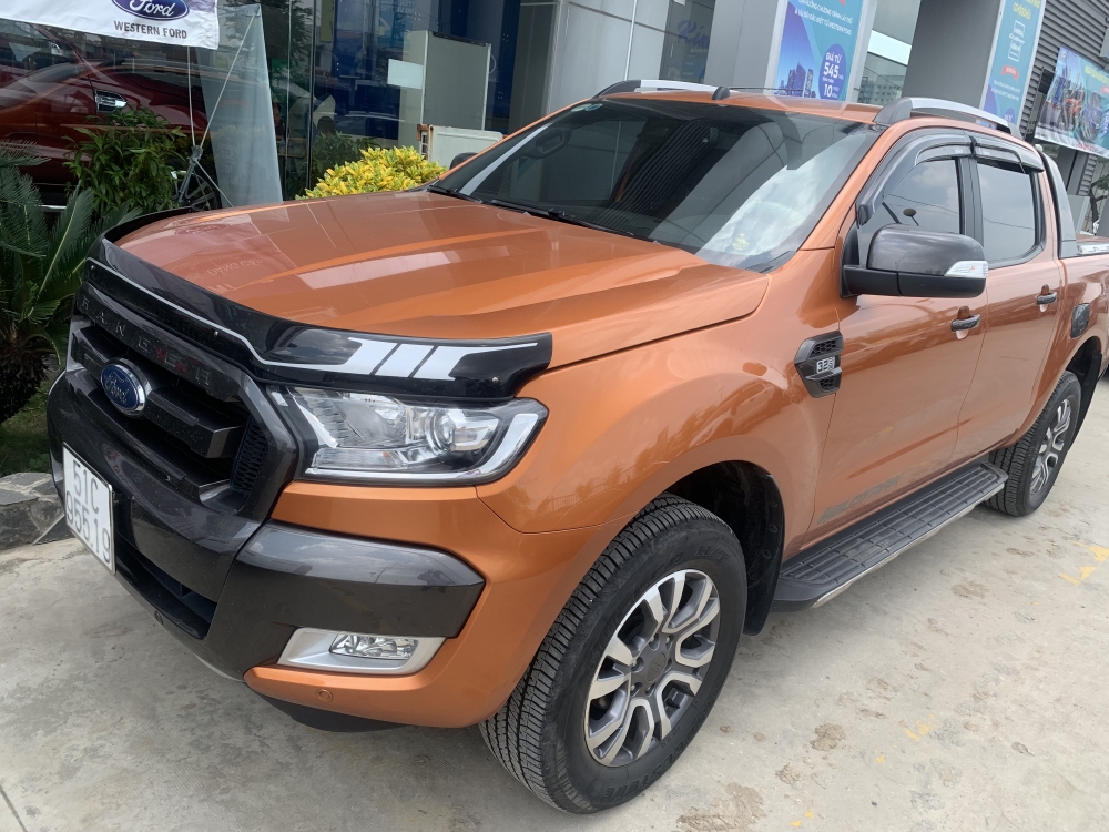 Ranger Wiltrack 3.2L sx 2017 chạy lướt 30.000km