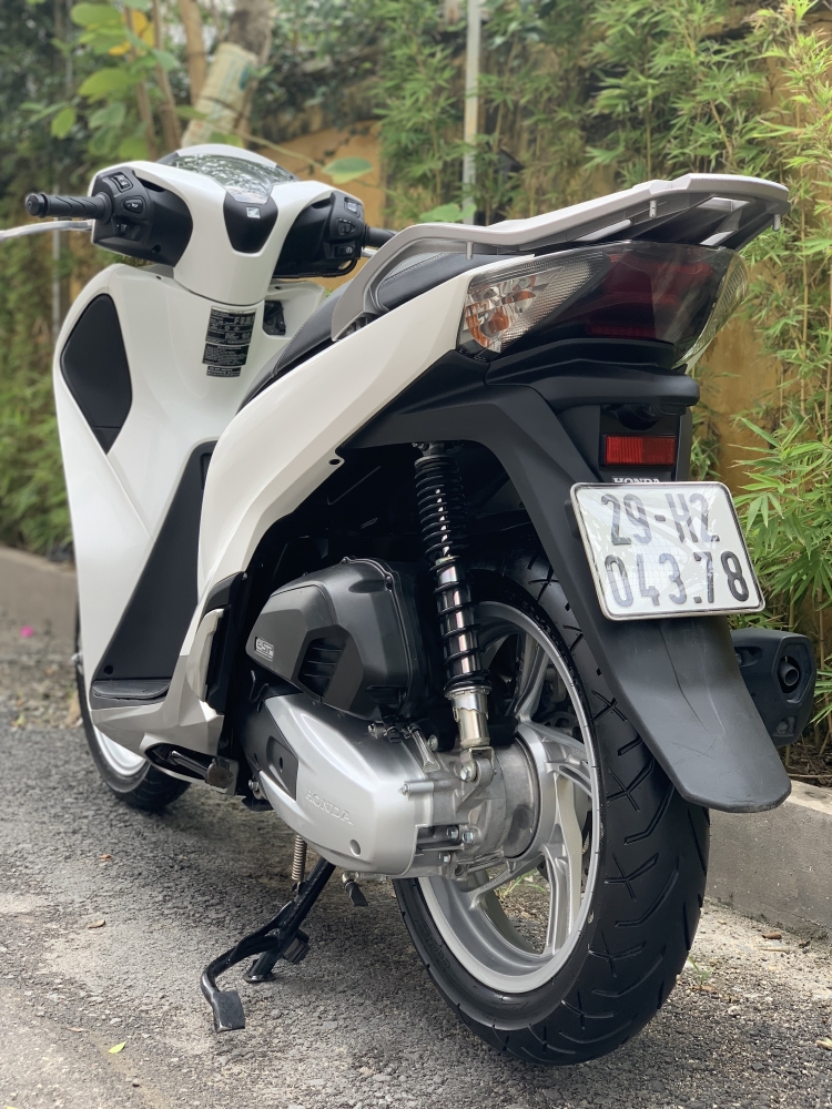 Cần Bán SH Việt 125 CBS 2019 màu Trắng không thể mới hơn