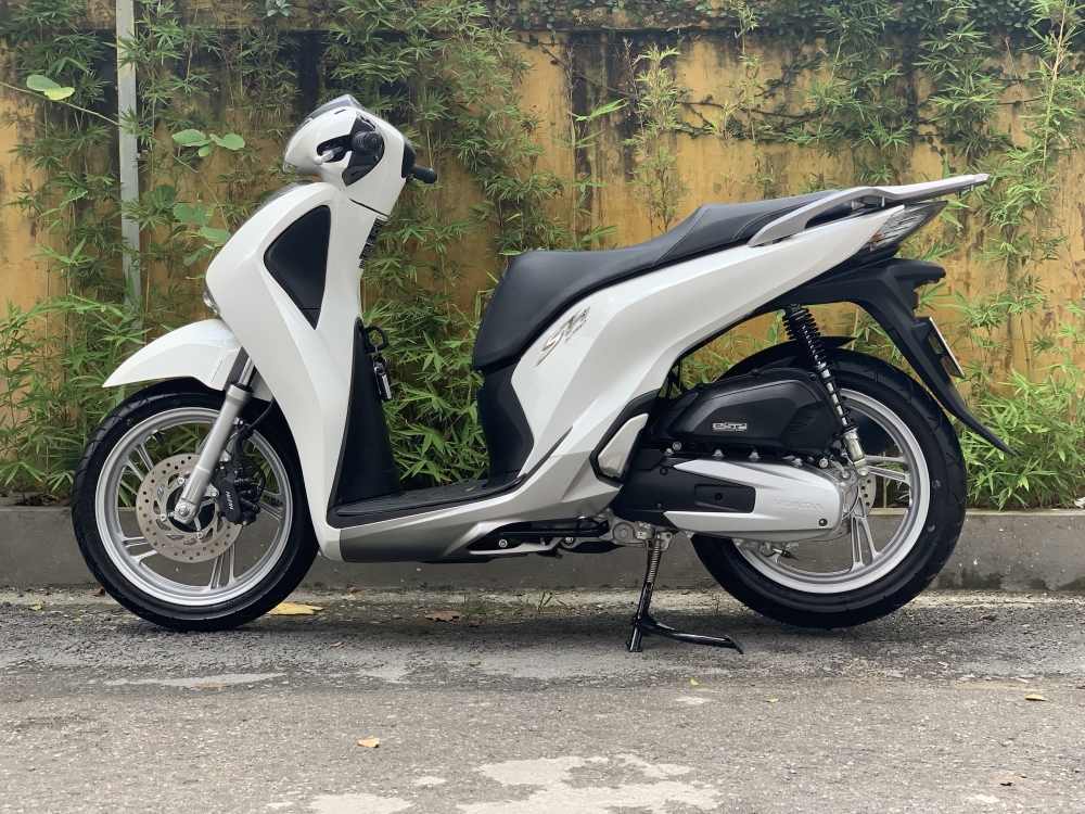 Cần Bán SH Việt 125 CBS 2019 màu Trắng không thể mới hơn
