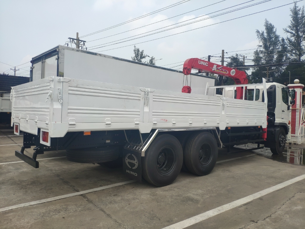XE HINO 15 TẤN GẮN CẨU UNIC