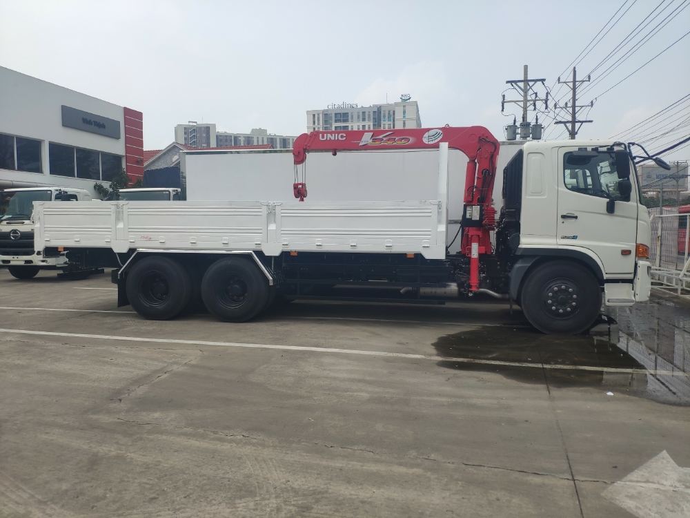 XE HINO 15 TẤN GẮN CẨU UNIC