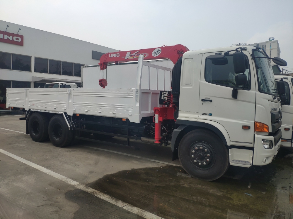 XE HINO 15 TẤN GẮN CẨU UNIC