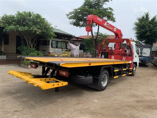 XE CỨU HỘ GIAO THÔNG THACO OLLIN 720 EURO4 GẮN CẨU UNIC 3 TẤN 4 ĐỐT