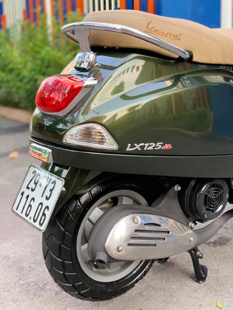 Cần Bán LX ie 2012 màu Xanh rêu thời trang cực đẹp.