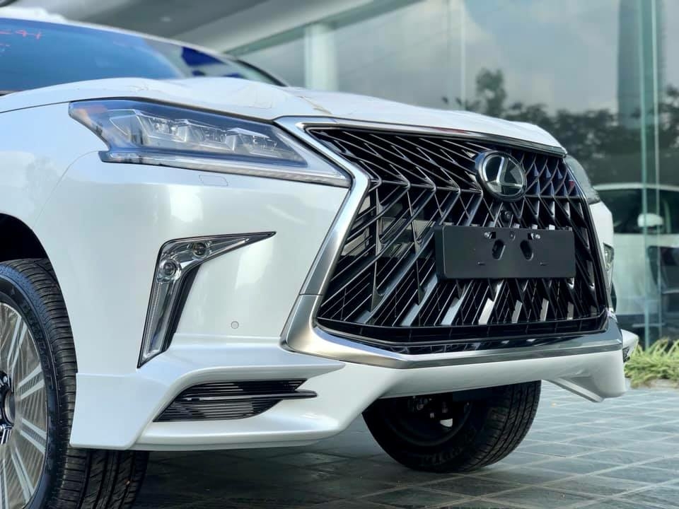 LEXUS LX570 SUPER SPORT 2019 MỚI 100% UAE LH 0844.177.222