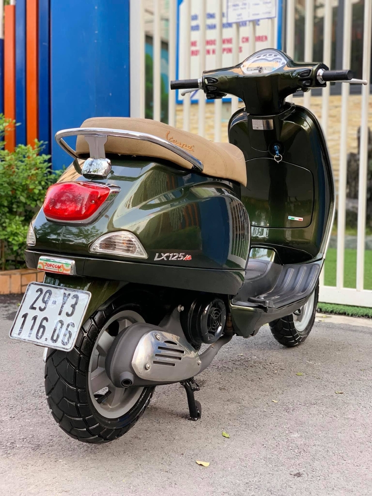 Cần Bán LX ie 2012 màu Xanh rêu thời trang cực đẹp.