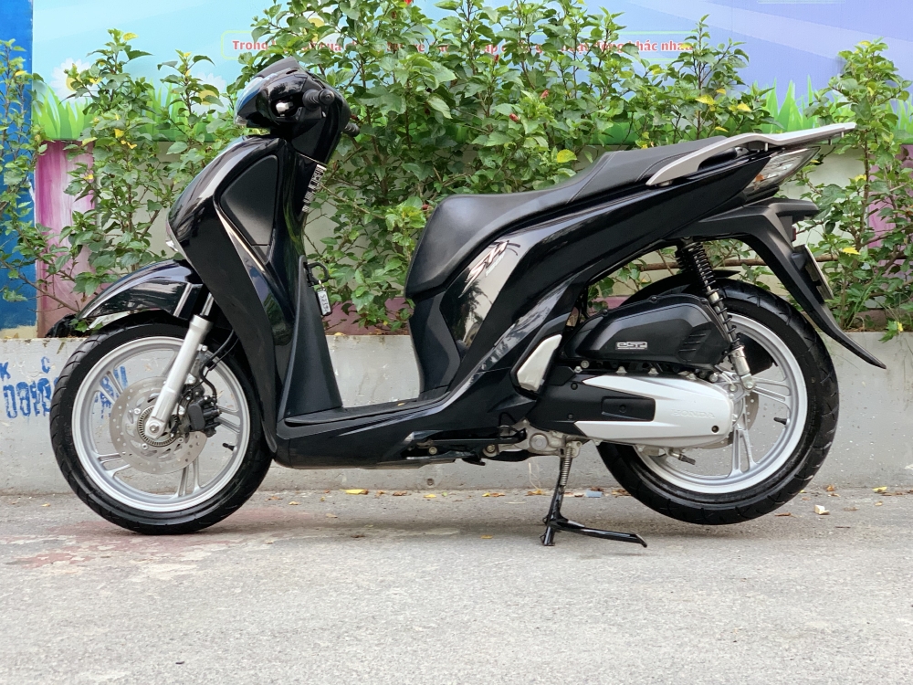 Cần Bán SH Việt 150 ABS cuối 2017 màu đen chất- Đẹp