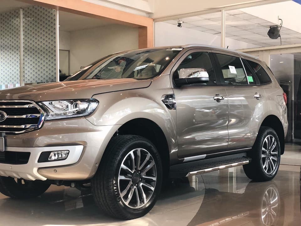 FORD EVEREST 2019 Một Cầu Có Xe Ngay Giảm 70Tr +PK