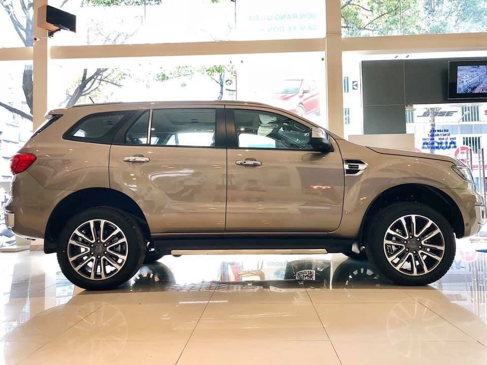 FORD EVEREST 2019 Một Cầu Có Xe Ngay Giảm 70Tr +PK