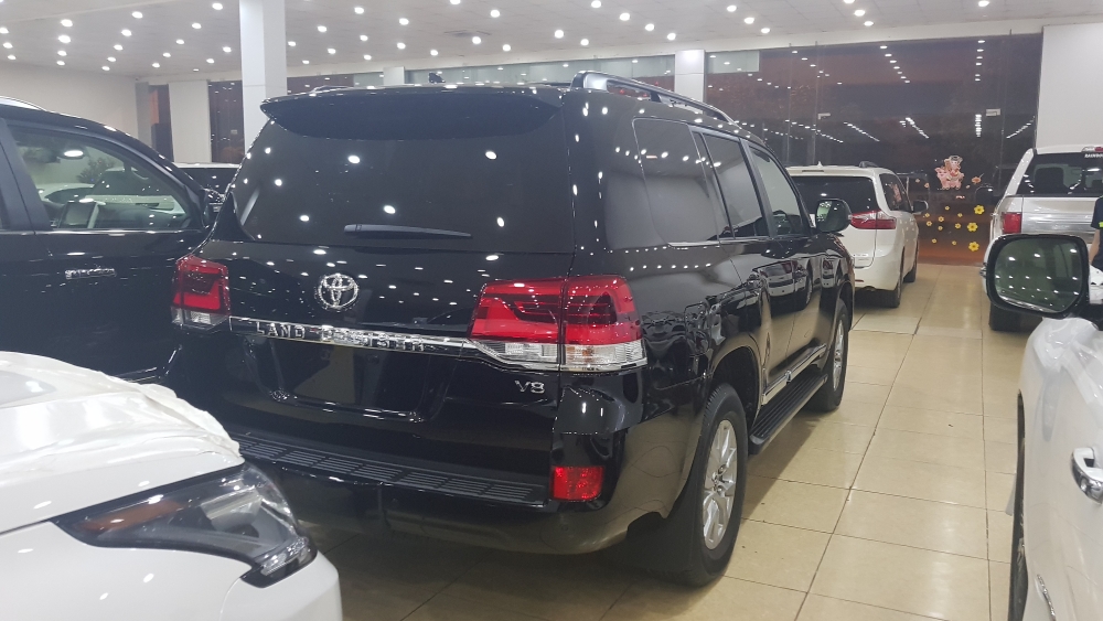 Bán Toyota Land Cruiser 5.7L 2019 bản xuất Mỹ