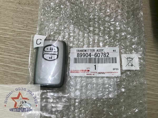 89904-60782 - Chìa khóa Land Cruiser