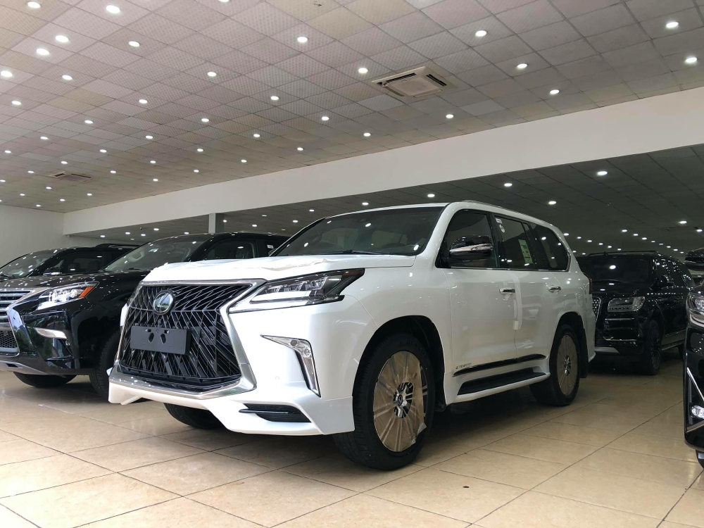 Bán Lexus LX570 Super Sport Autobiography MBS Edition sản xuất 2019, bản 04 chỗ.